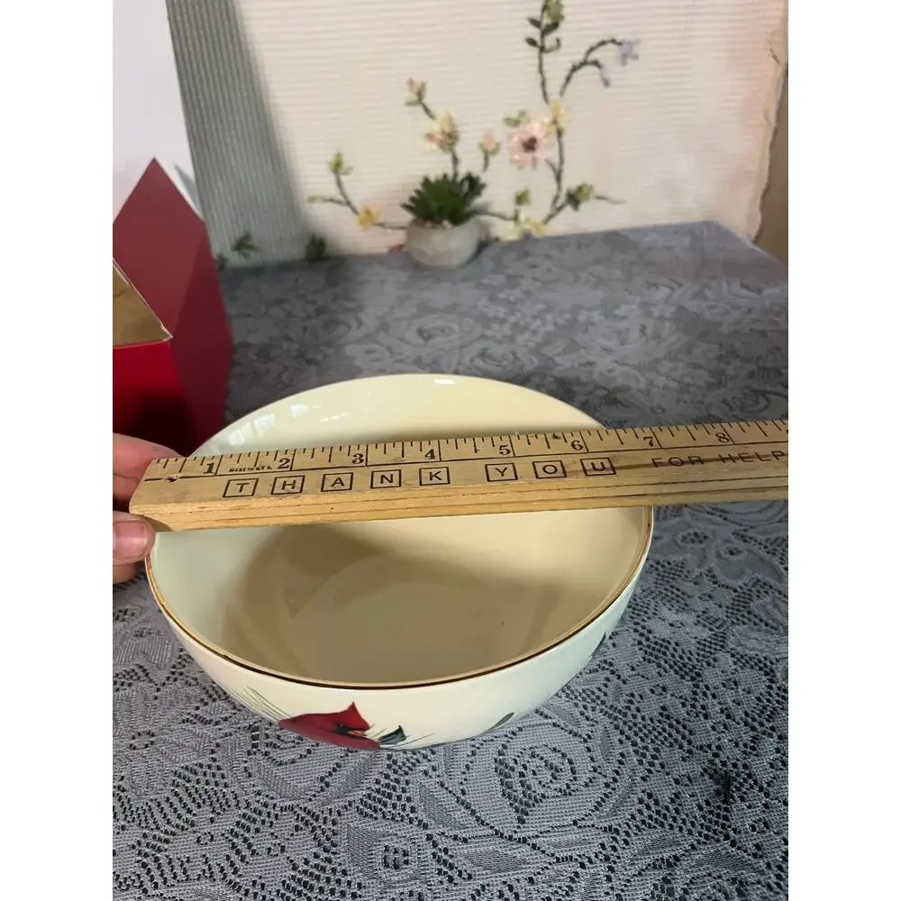 Lenox Winter Greetings Cardinal Bowl 7 in Ivory Gold Trim Holly Berry Christmas